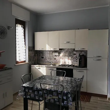 Casa In Contesto Rustico E Tranquillo Lenola